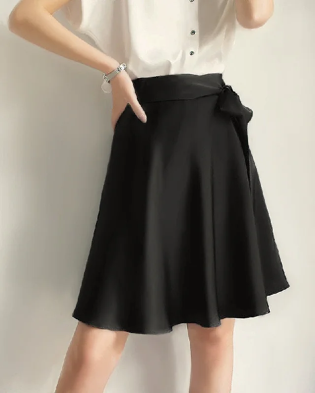 22 Momme Elegant Silk Short Skirt