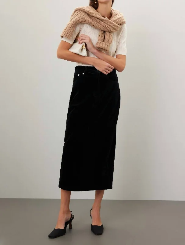 Last Dance Velvet Midi Skirt In Black