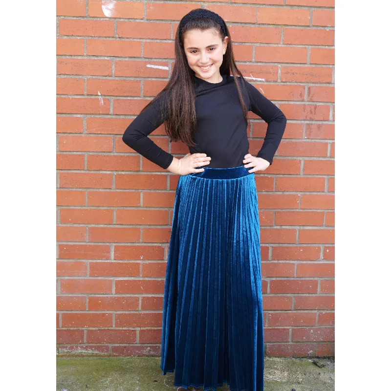 Girls Long Velour Pleat Skirt